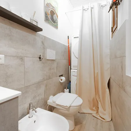 Art Design - Center Milan