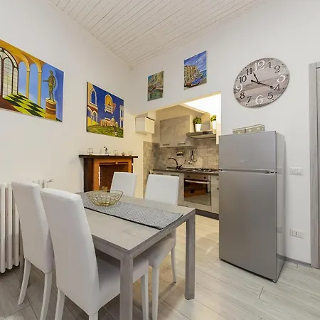Apartman Art Design - Center Milánó